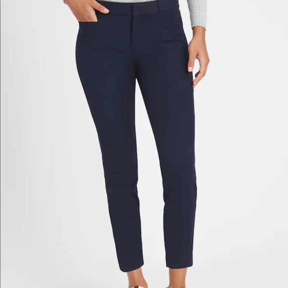 Banana Republic Pants - HOST PICK 🔥 BANANA REPUBLIC navy pants 14P